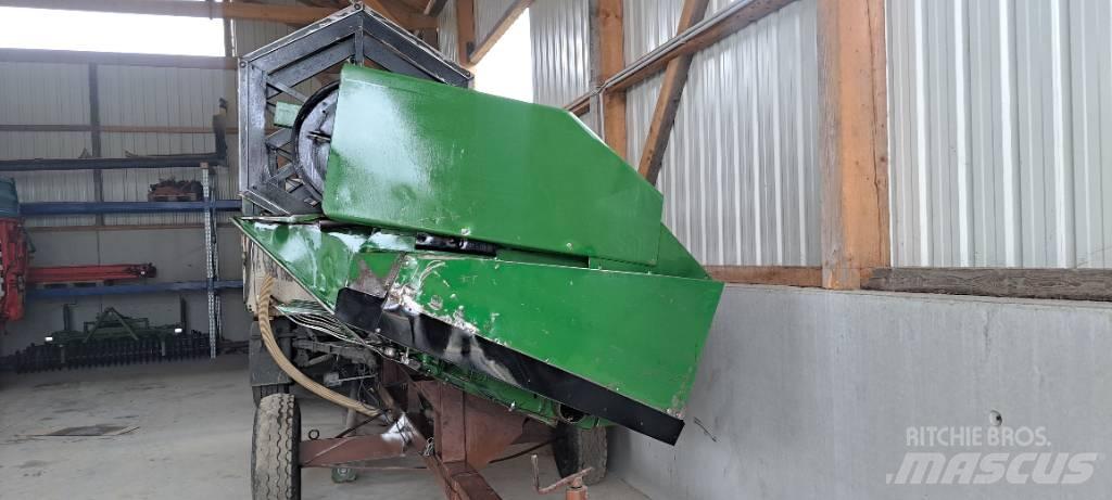 John Deere 2056HM Зерноуборочные комбайны