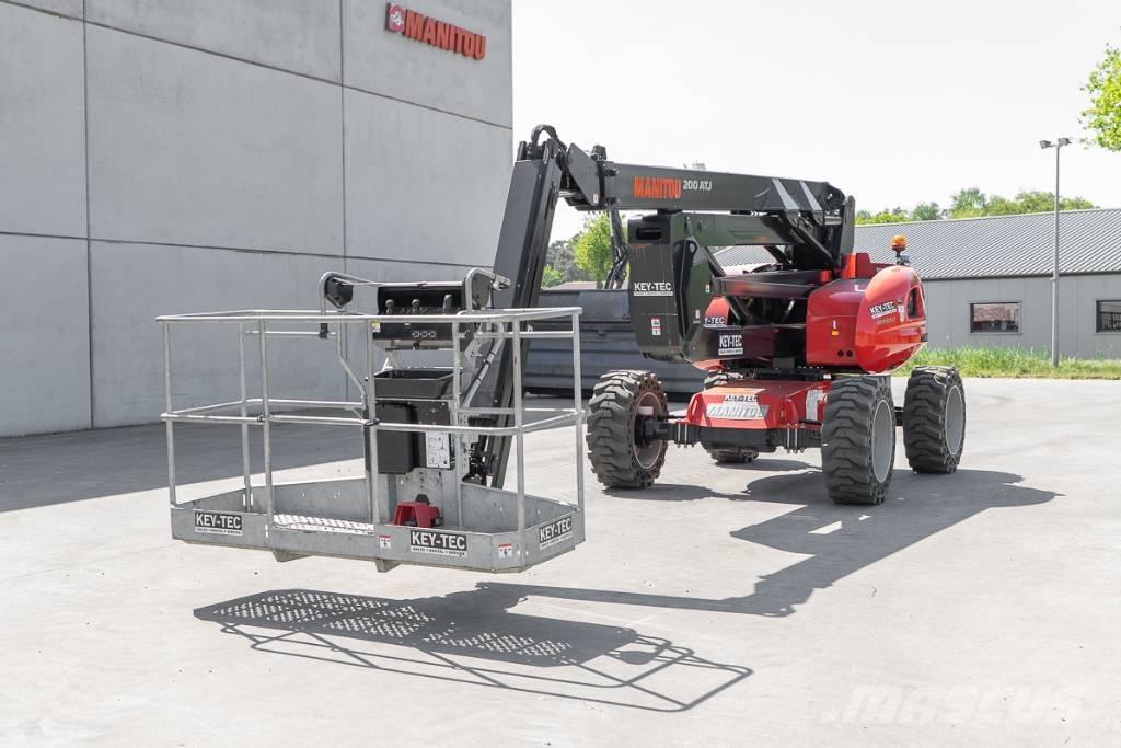Manitou 200 ATJ Коленчатые подъемники