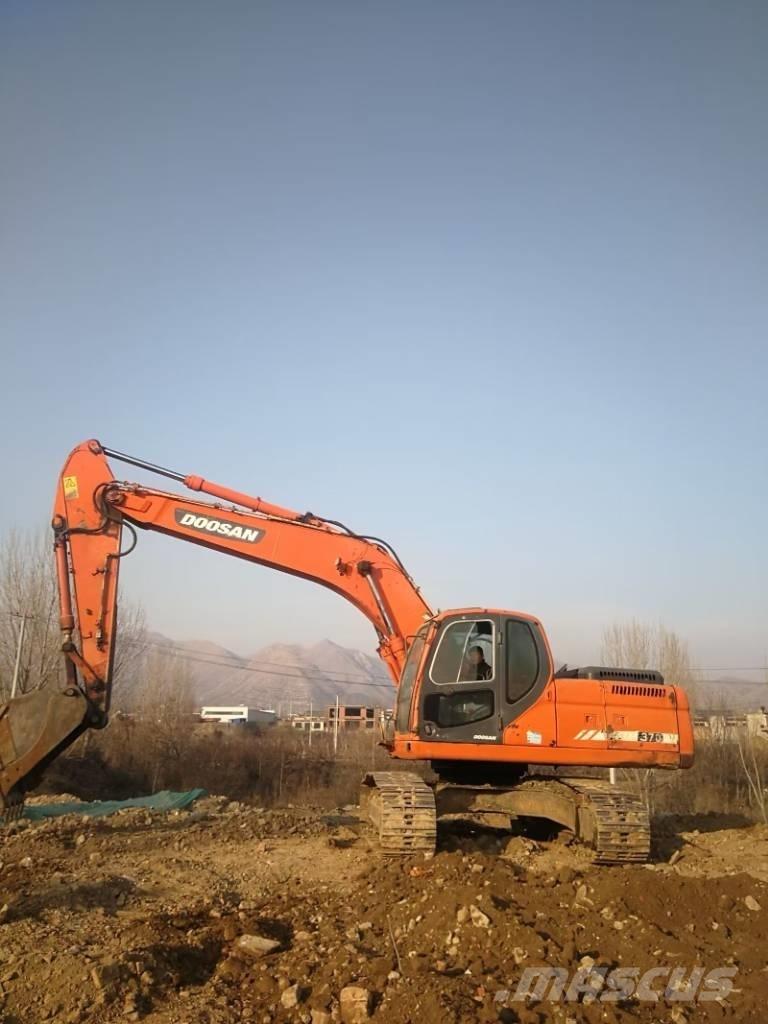 Doosan dx225 Гусеничные экскаваторы