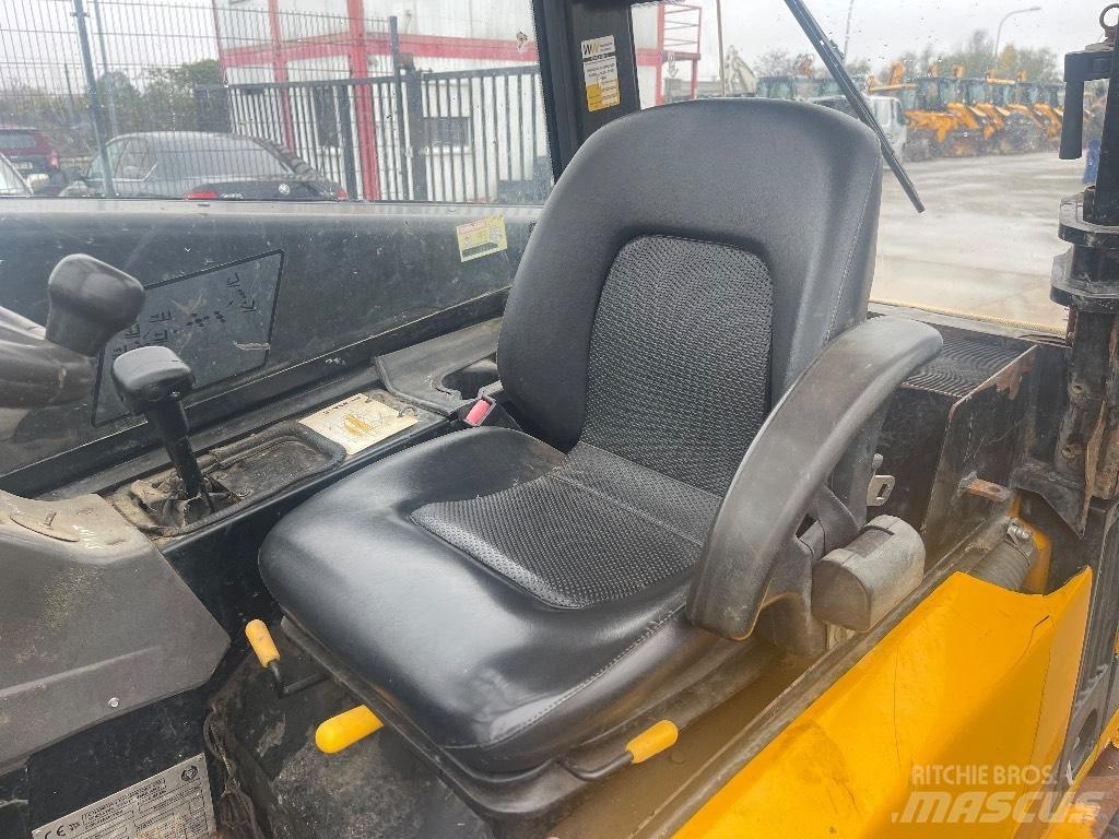 JCB TLT 30 D 4x4 !! Телескопические погрузчики