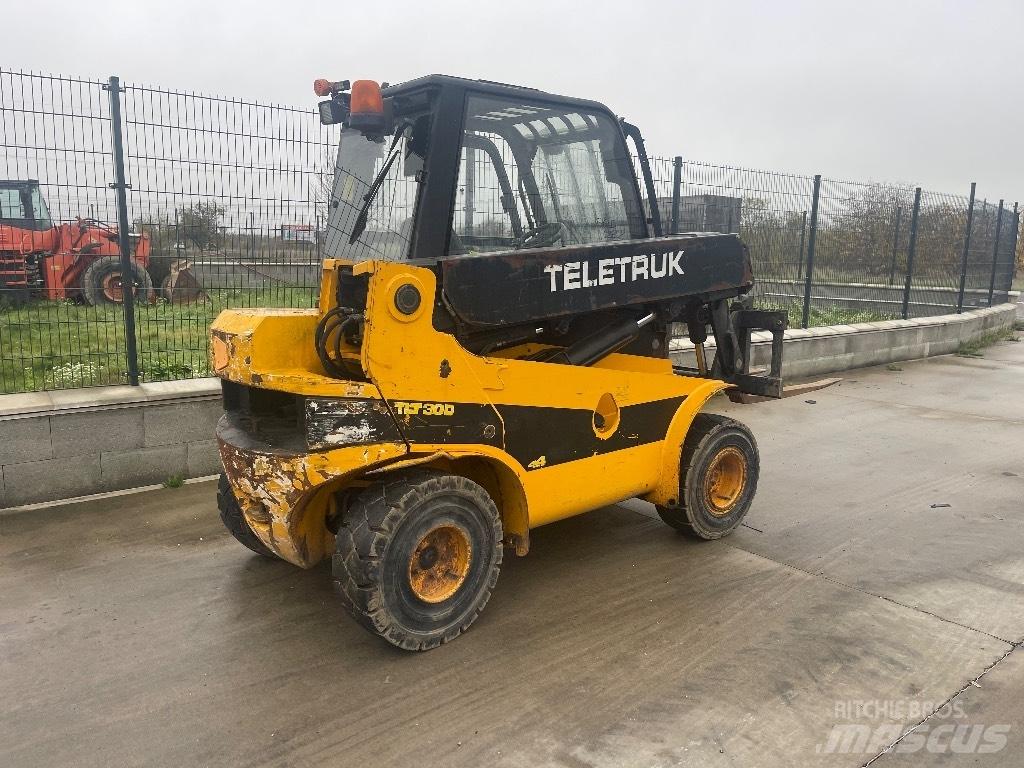 JCB TLT 30 D 4x4 !! Телескопические погрузчики