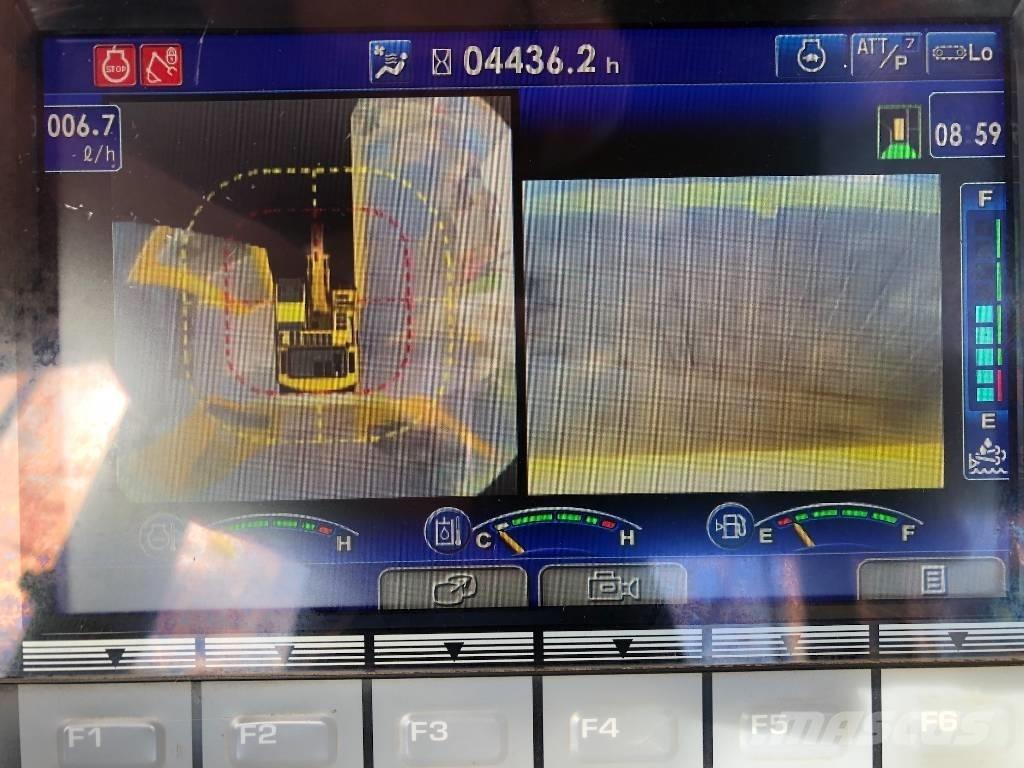 Komatsu PC210LC-11 Гусеничные экскаваторы