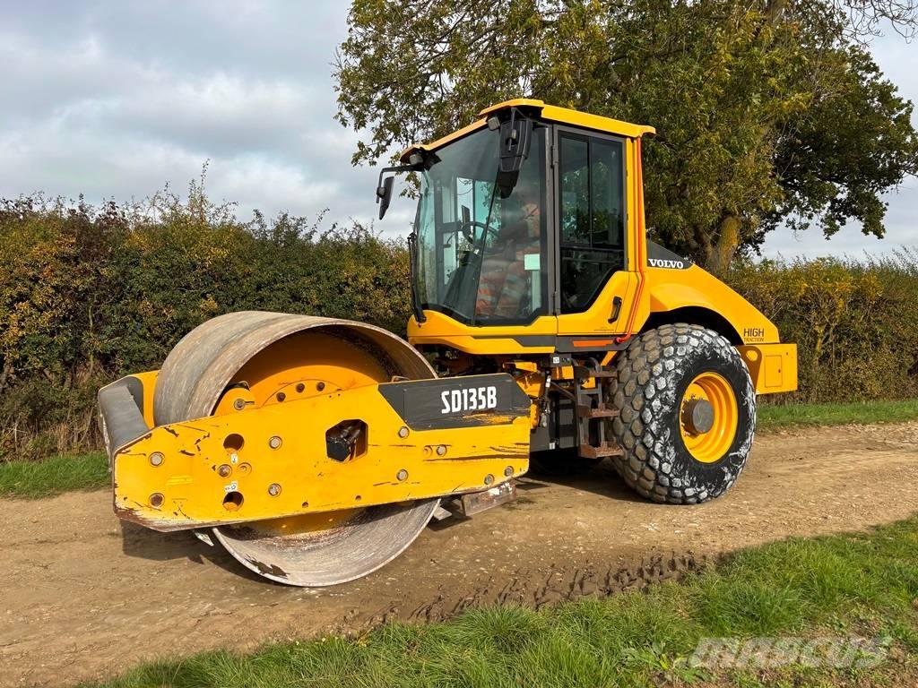 Volvo SD 135 B Грунтовые катки