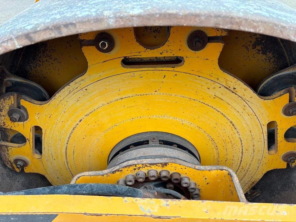 Volvo SD 135 B Грунтовые катки