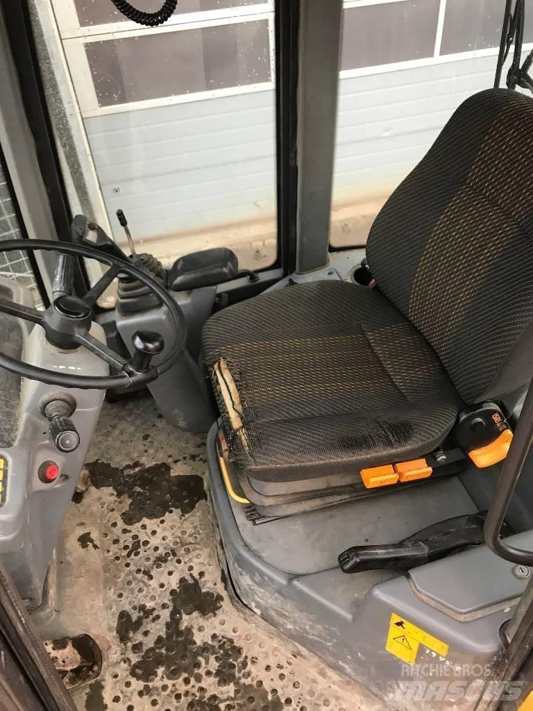 Volvo L30B Фронтальные погрузчики