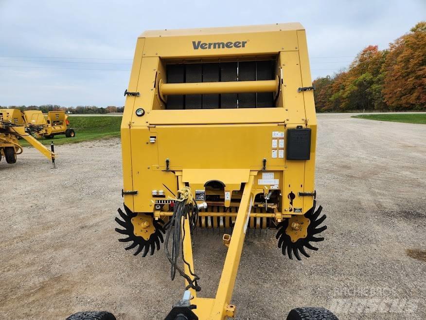 Vermeer 504N Рулонные пресс-подборщики