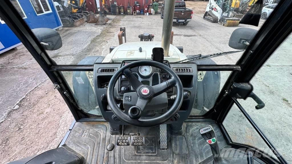 Terex TLB 990 PS Экскаваторы-погрузчики