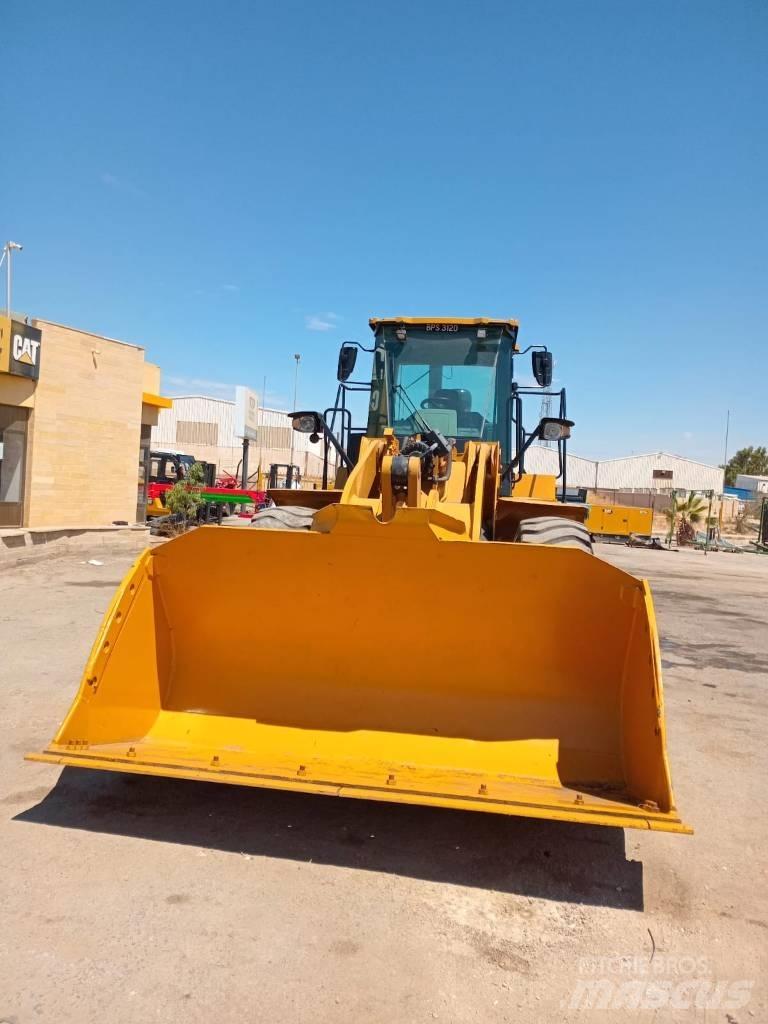 CAT 950 GC Фронтальные погрузчики