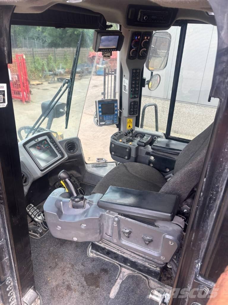 CAT 972 K Фронтальные погрузчики