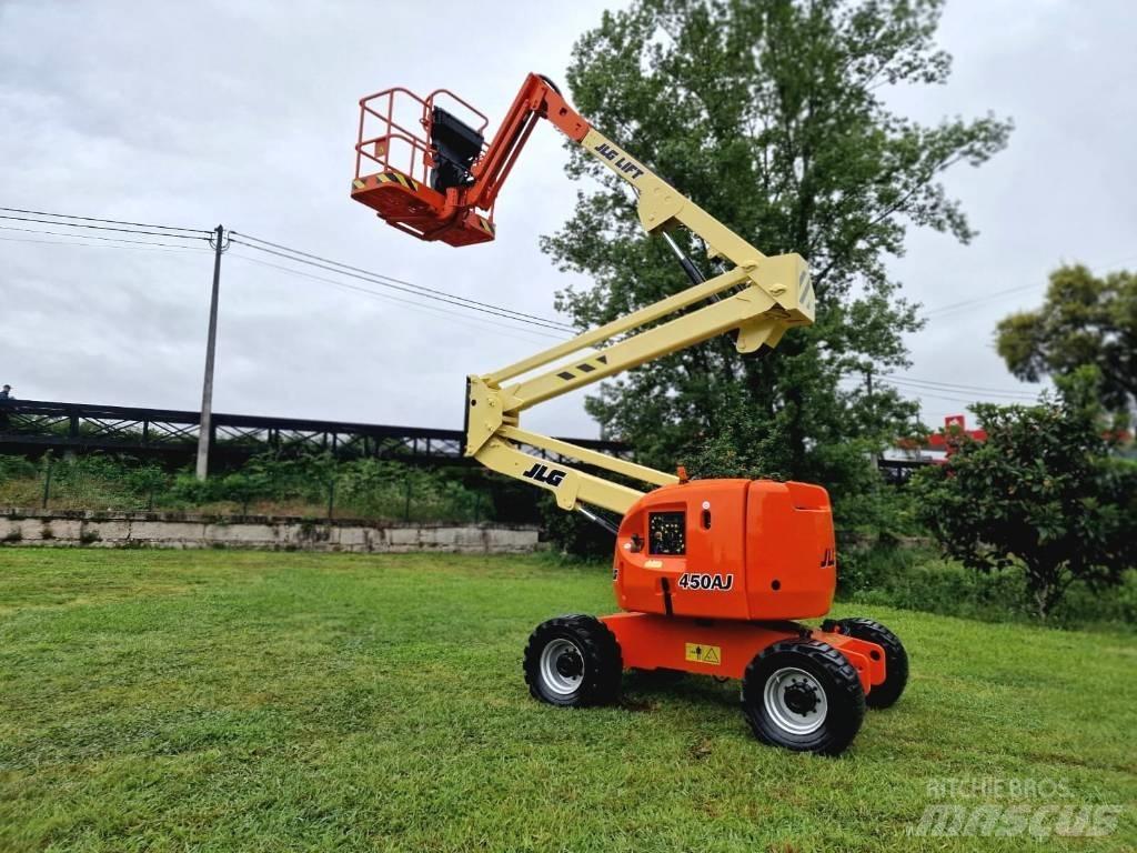 JLG 450 AJ Коленчатые подъемники
