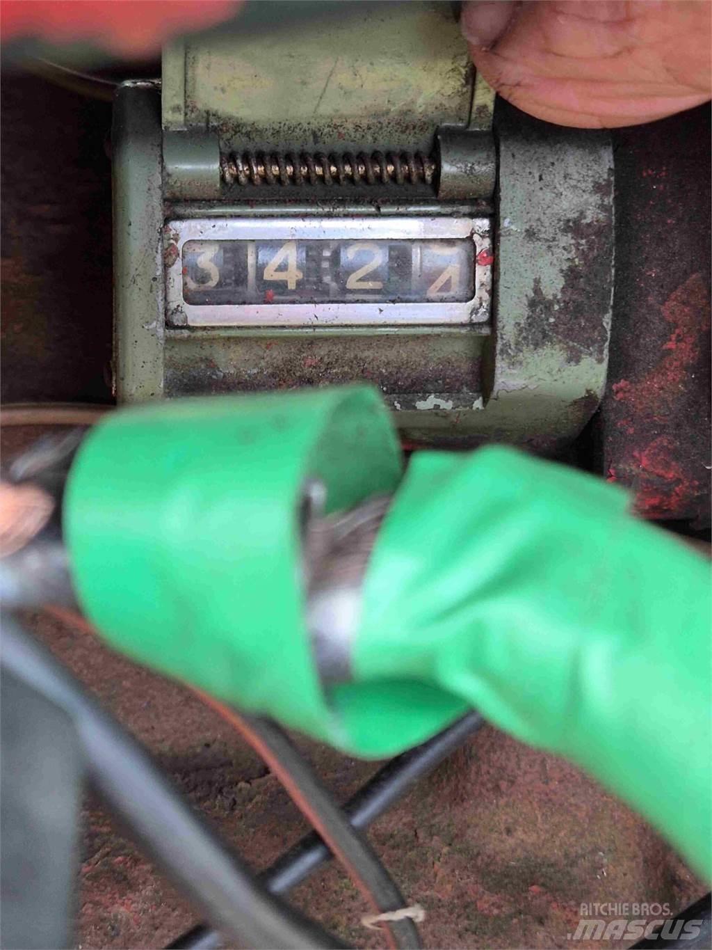 Valmet 361D Трактора