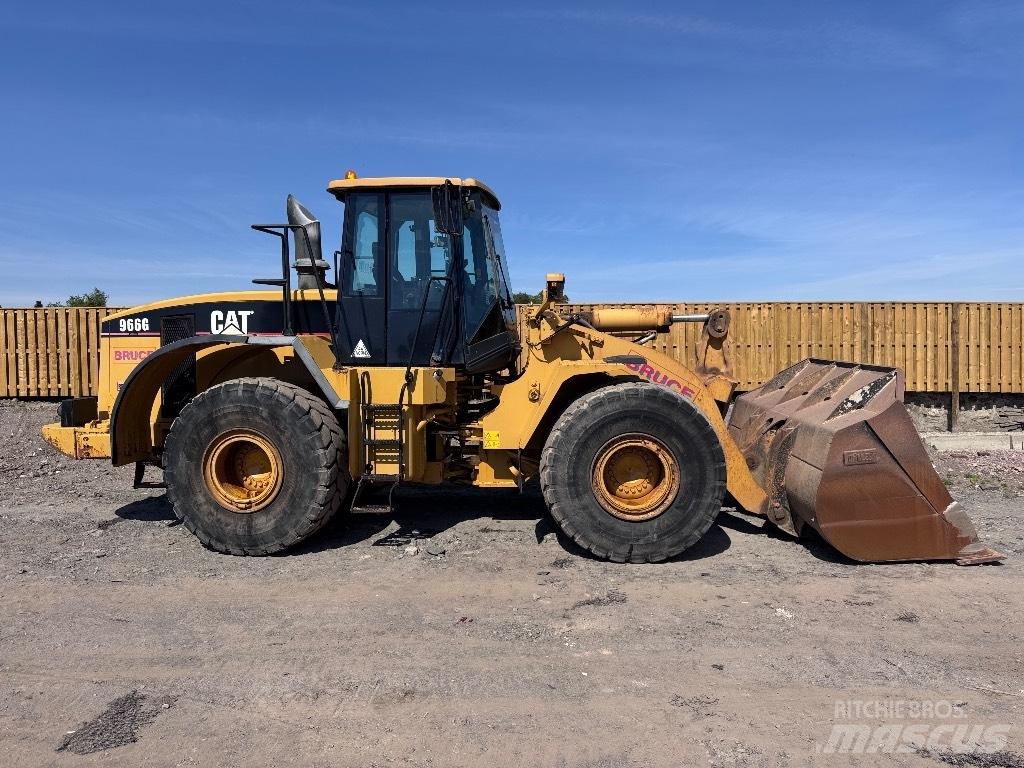 CAT 966 G Фронтальные погрузчики