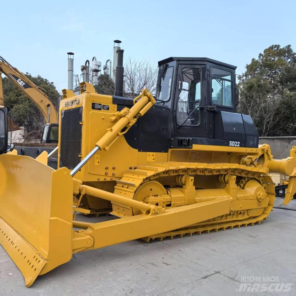 Shantui SD22L Гусеничные бульдозеры
