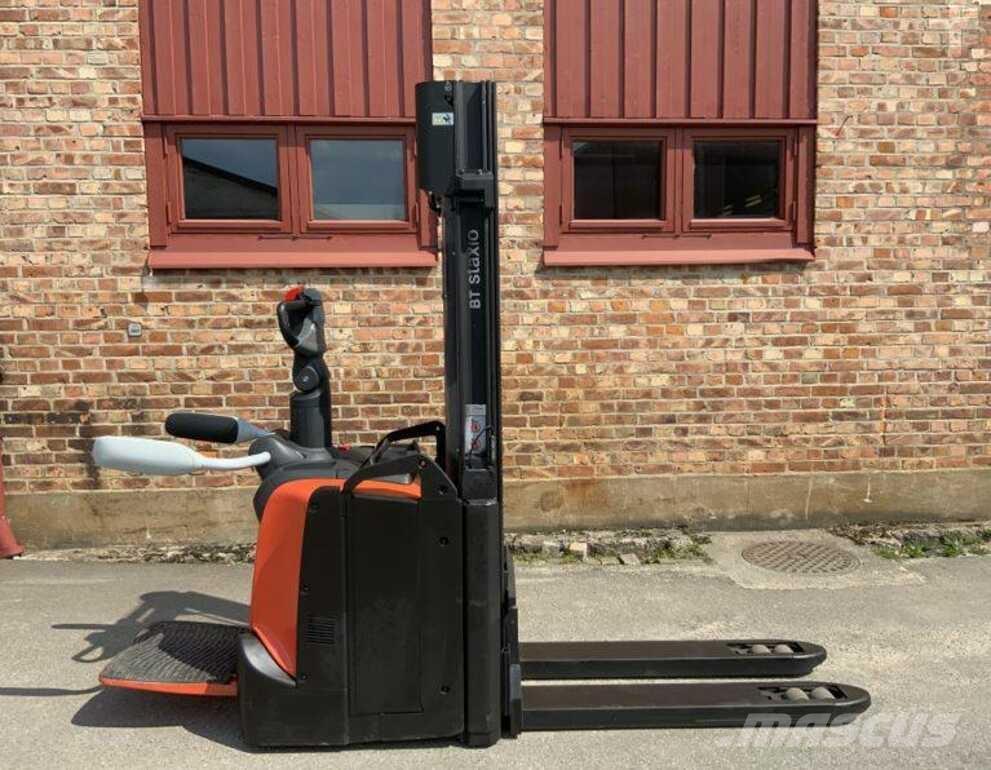 BT SPE 120 L Самоходные электроштабелёры