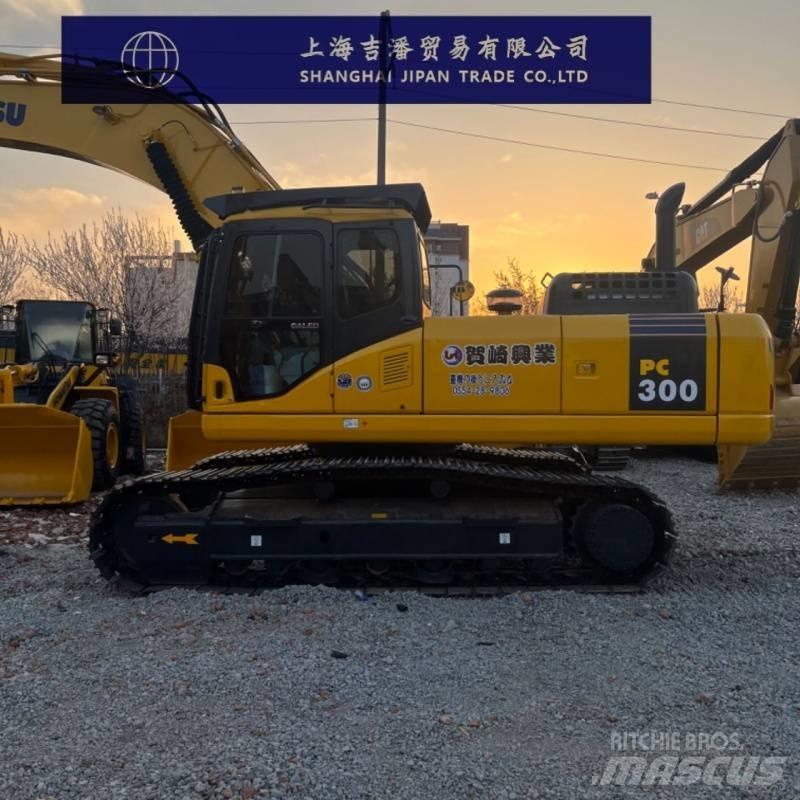 Komatsu PC 300 Гусеничные экскаваторы