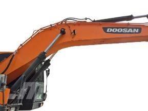 Doosan DX 210 W Колёсные экскаваторы