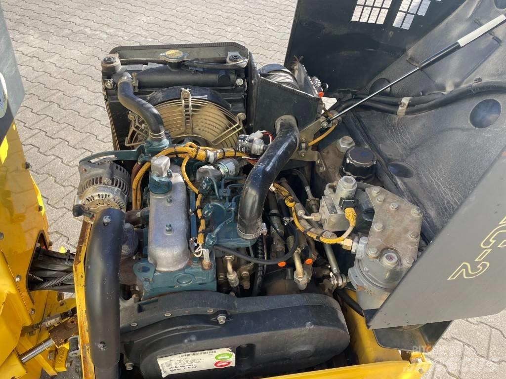 Bomag BW 90 AC-2 Комбинированные катки