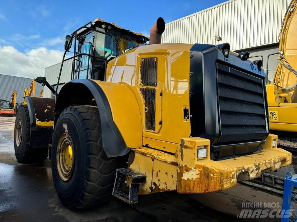 CAT 980M Фронтальные погрузчики