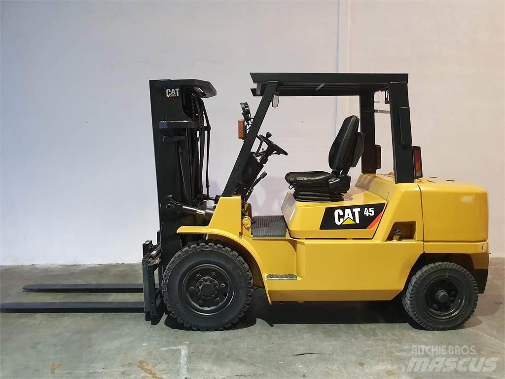 CAT DP45K2 MC Дизельные погрузчики