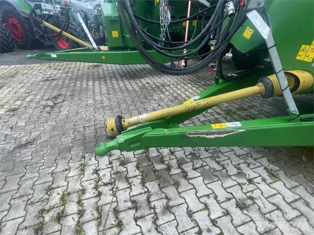 Bergmann GTW 330 Прицепы перегрузчики зерна
