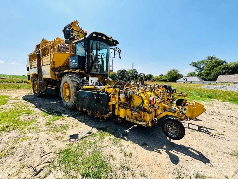 Ropa PANTHER I Свеклоуборочные комбайны