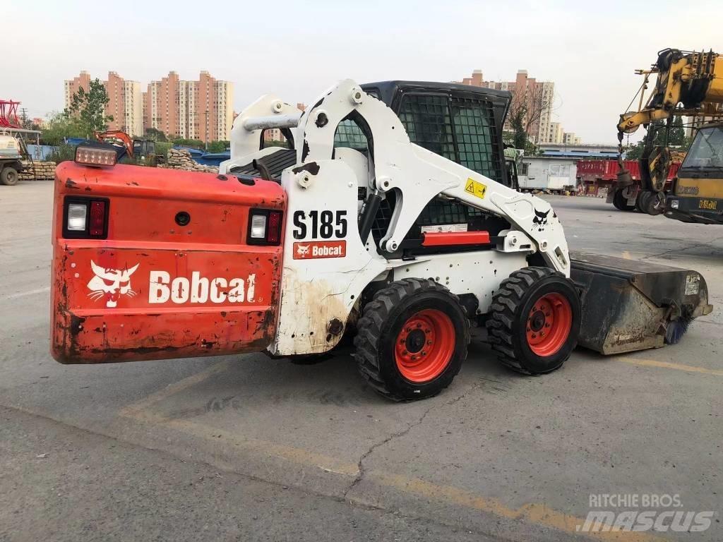 Bobcat S185 Мини-погрузчики
