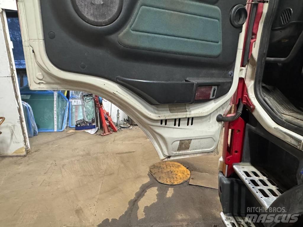Volvo fm12 Грузовики-Мультилифты