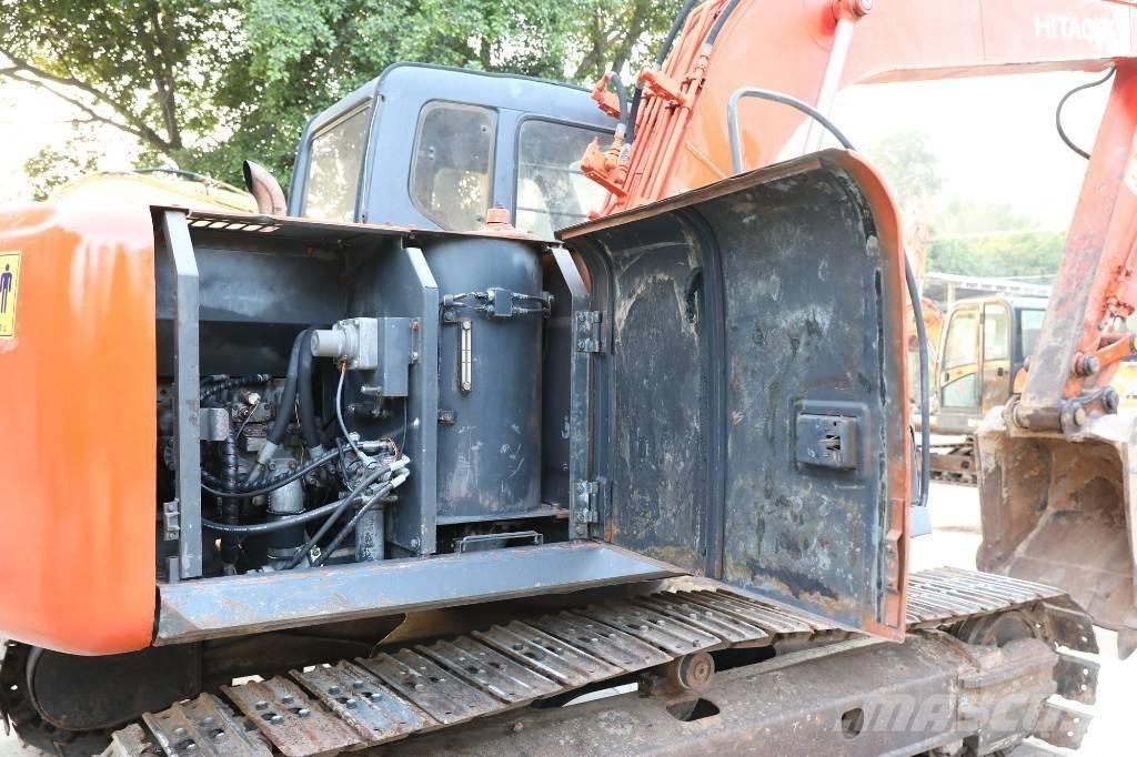 Hitachi EX 120-5 Гусеничные экскаваторы