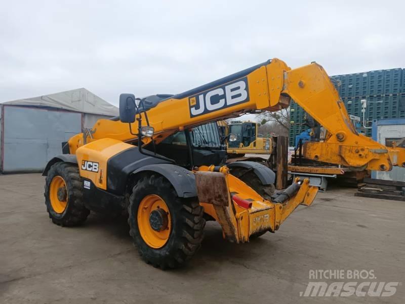 JCB 535-140 Телескопические погрузчики