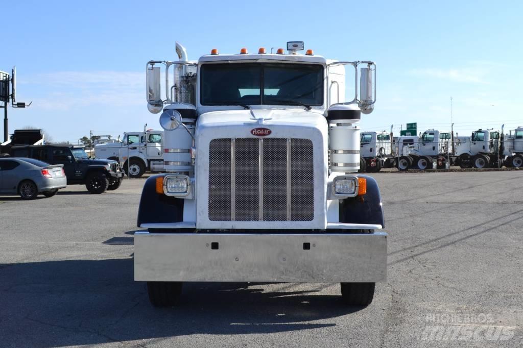Peterbilt 367 Седельные тягачи