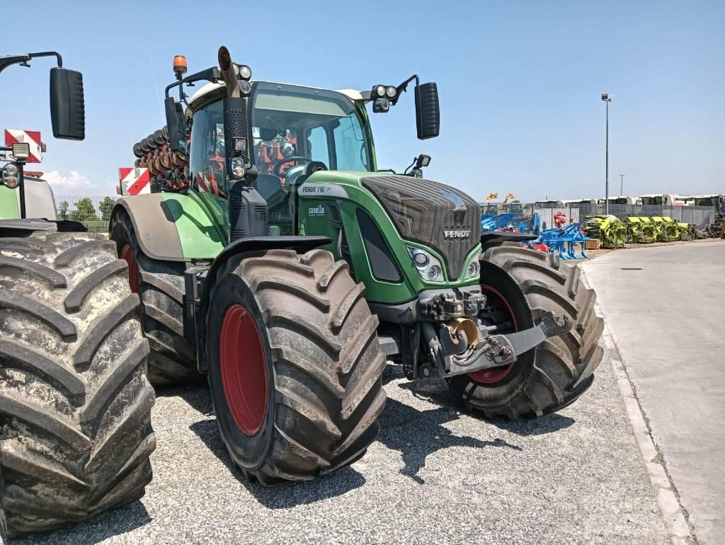 Fendt 718 Vario Трактора