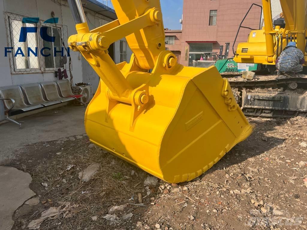 Komatsu PC 450-8 Гусеничные экскаваторы