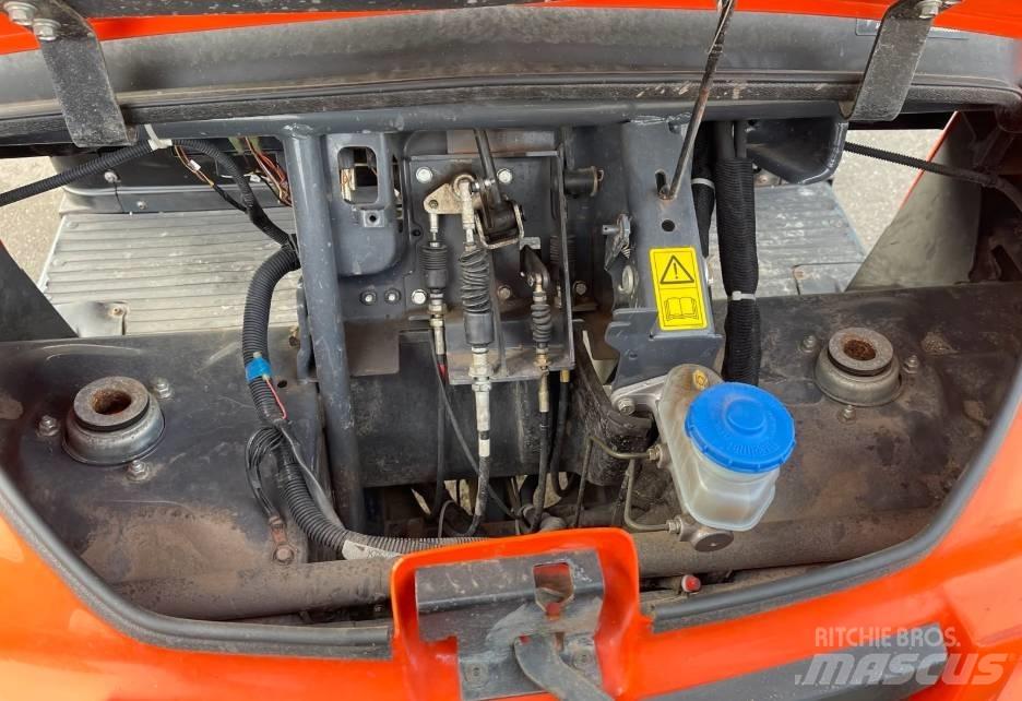 Kubota RTV 900 Коммунальные машины