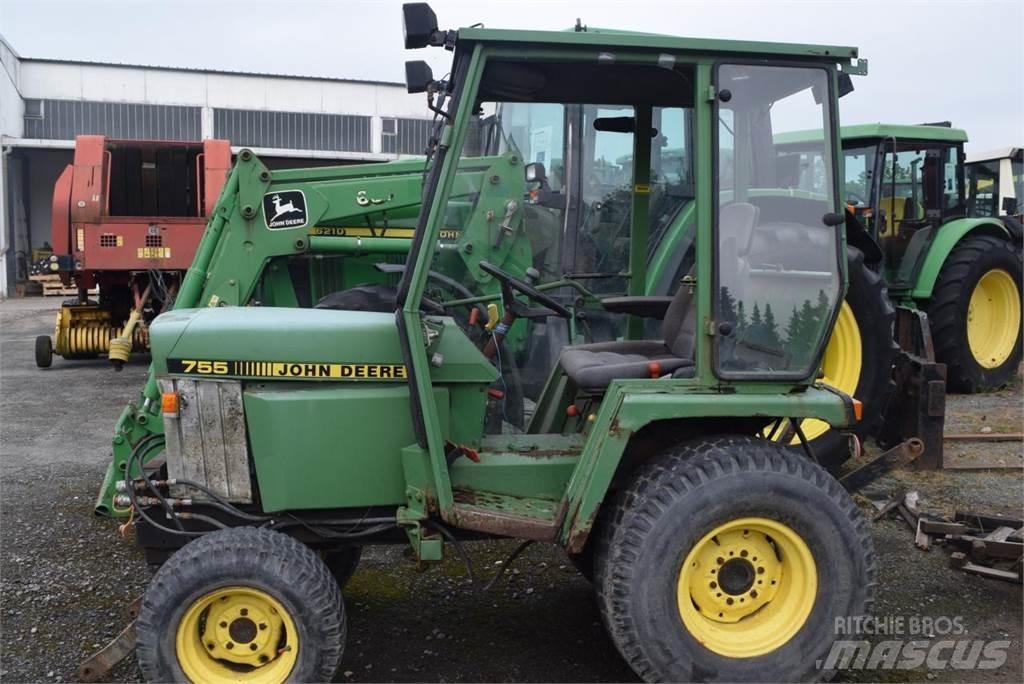 John Deere 755 Трактора