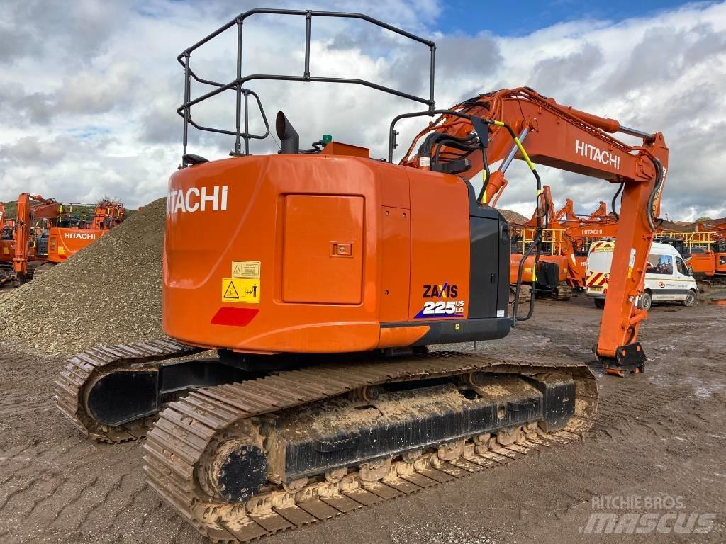 Hitachi ZX225USLC-6 Гусеничные экскаваторы