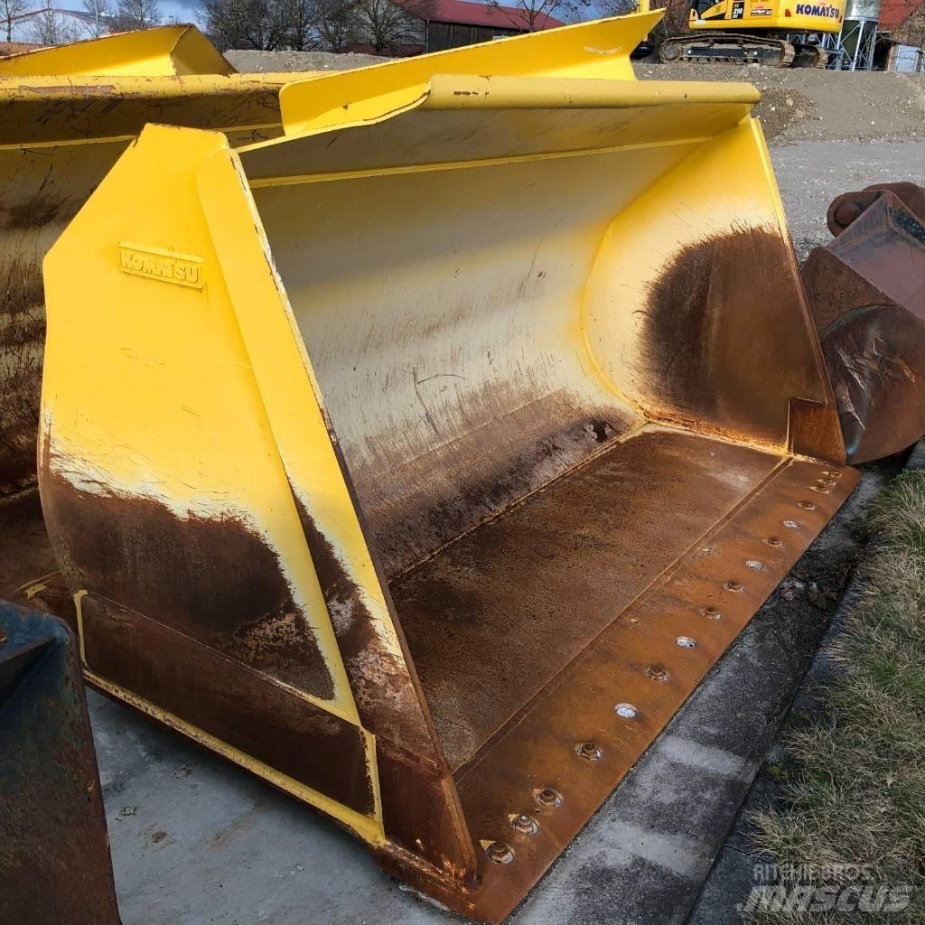 Komatsu WA470-8 Фронтальные погрузчики