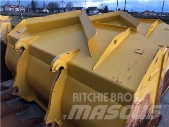 Komatsu WA470-8 Фронтальные погрузчики