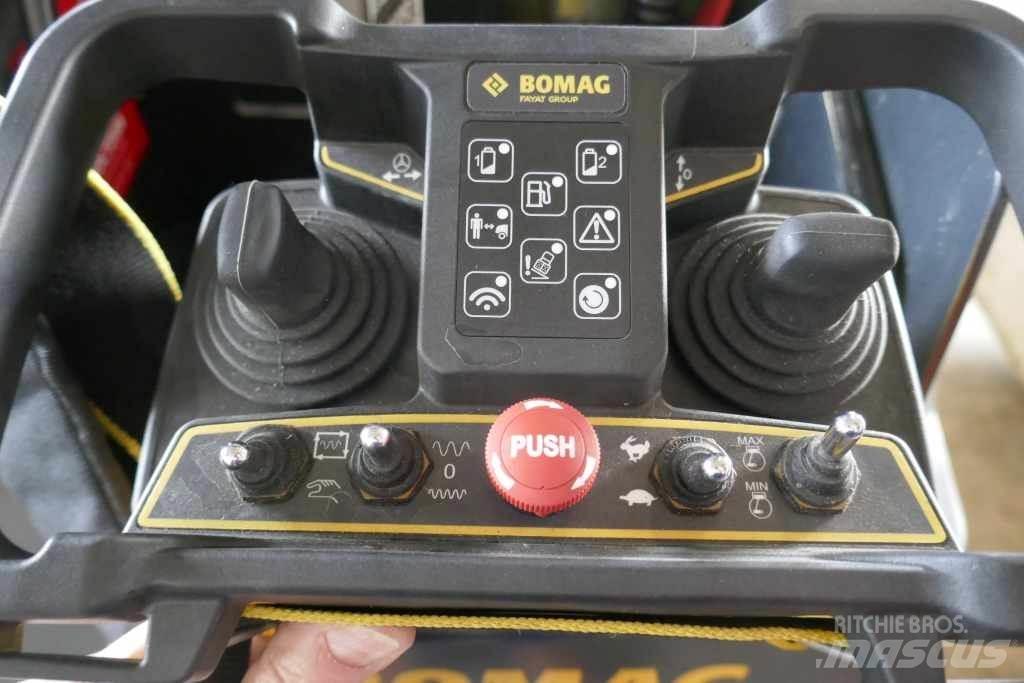Bomag BMP 8500 Катки для газонов