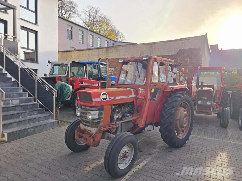 Massey Ferguson 165 Трактора
