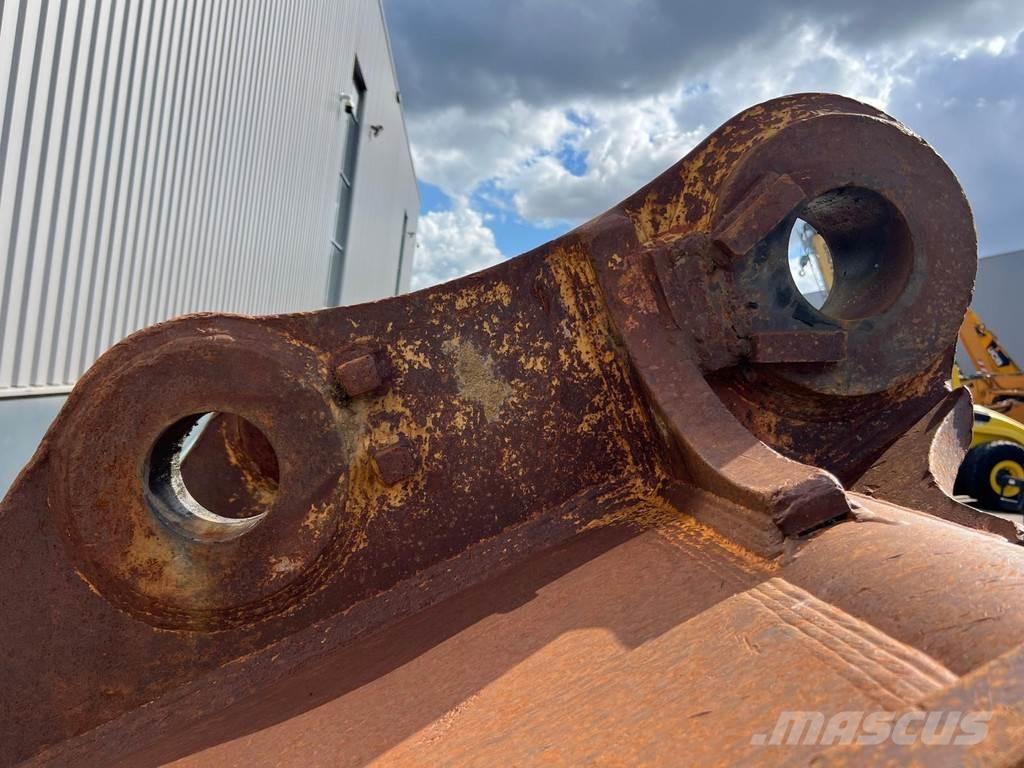  Onbekend Riekbak Ковши