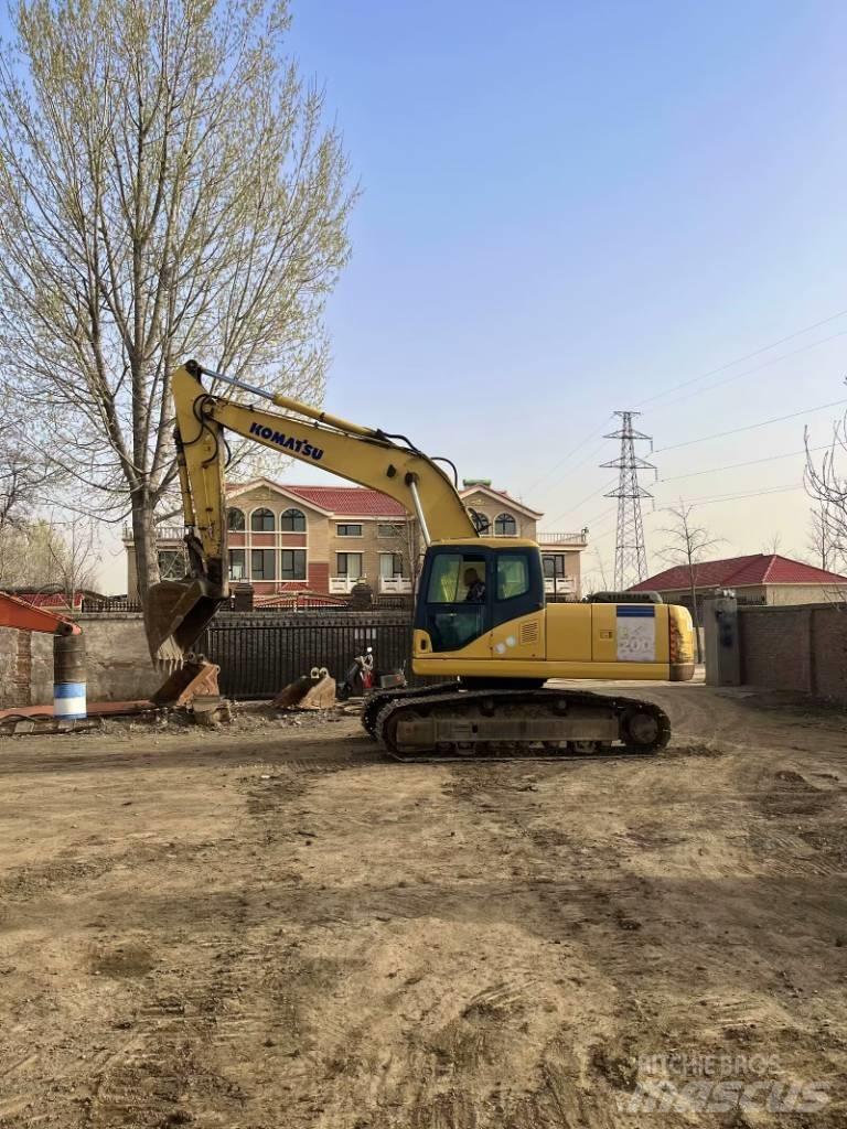 Komatsu pc200-7 Гусеничные экскаваторы