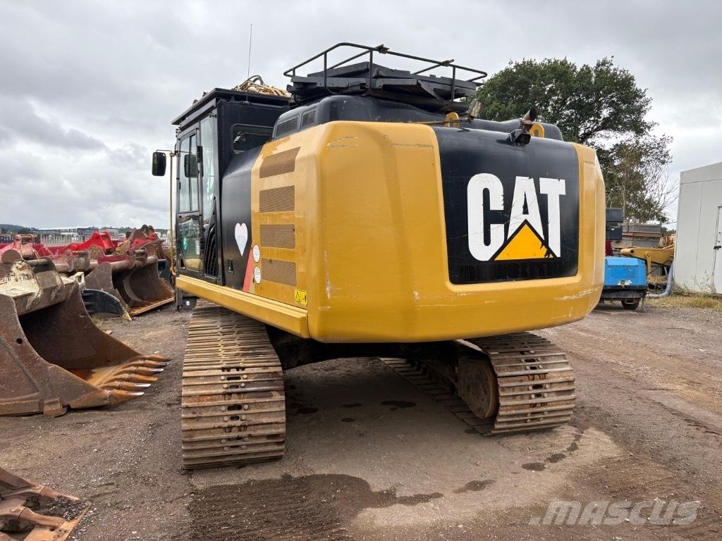 CAT 323 F L Гусеничные экскаваторы
