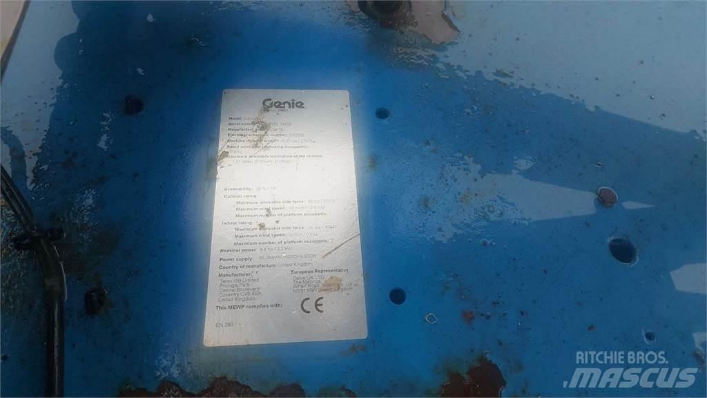 Genie GS3246 Ножничные подъемники