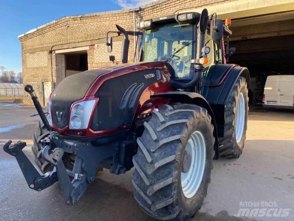 Valtra T 193 HT Трактора