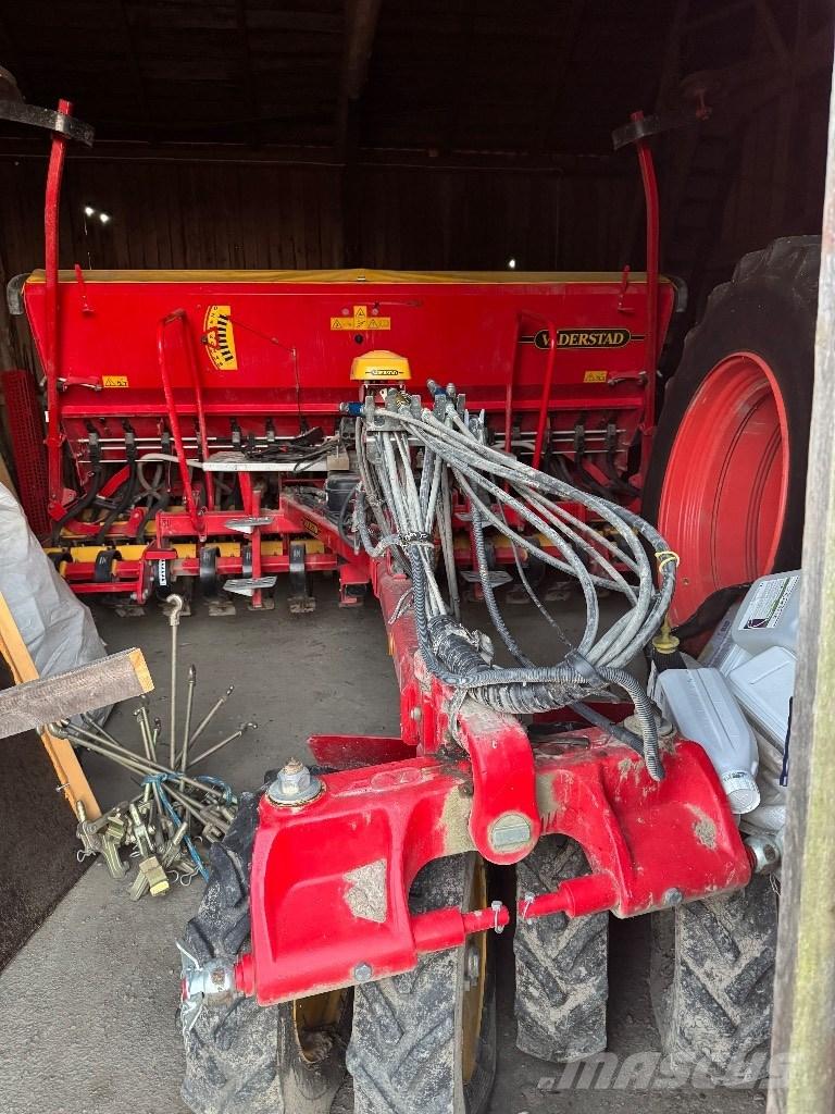 Väderstad Rapid400C Сеялки