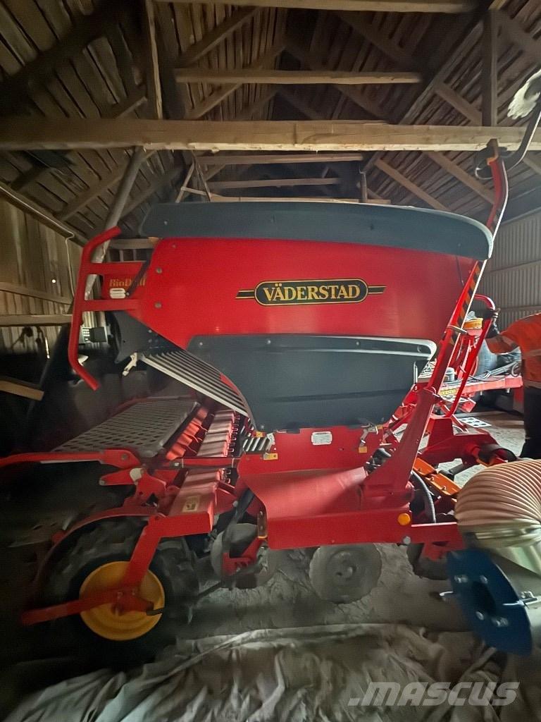 Väderstad Rapid400C Сеялки