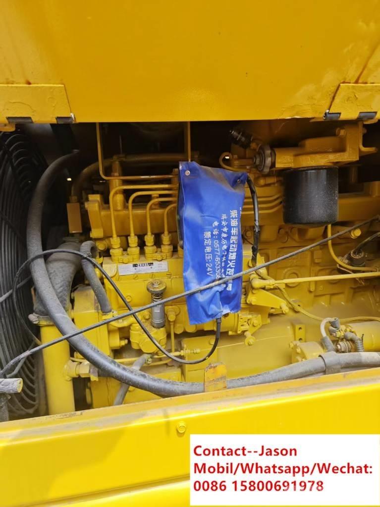 Komatsu WA 100 Фронтальные погрузчики
