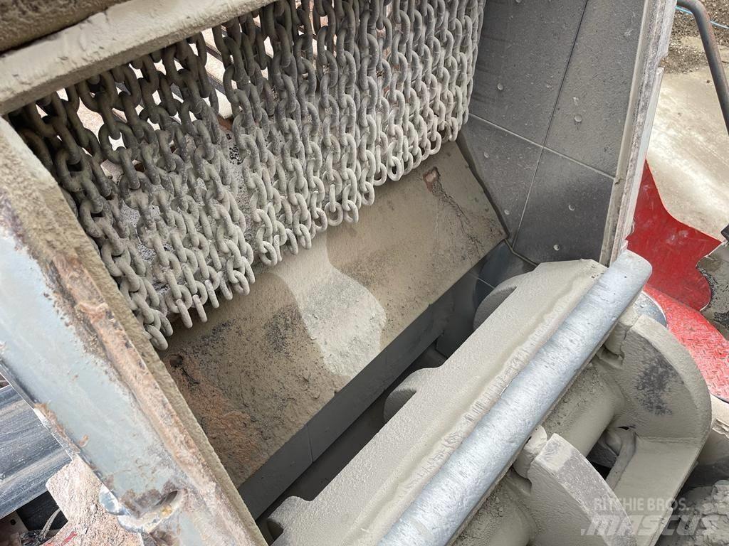 Sandvik QI340 Мобильные дробилки