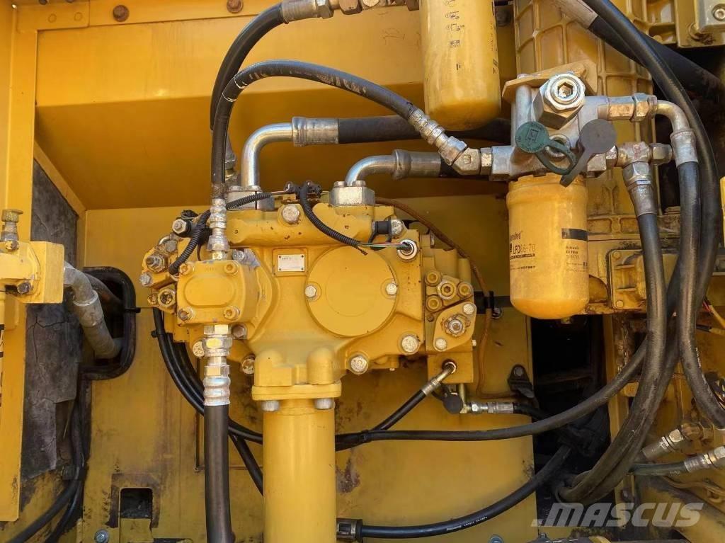 CAT 325D Гусеничные экскаваторы