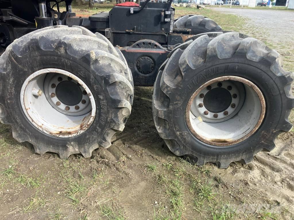 Komatsu 931 XC Харвестеры
